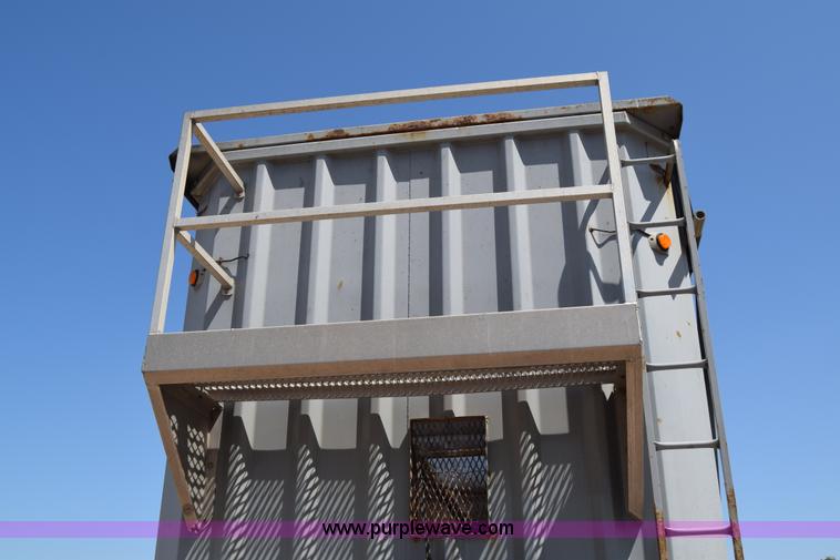 image for item J7926 2006 Wilkens  walking floor trailer