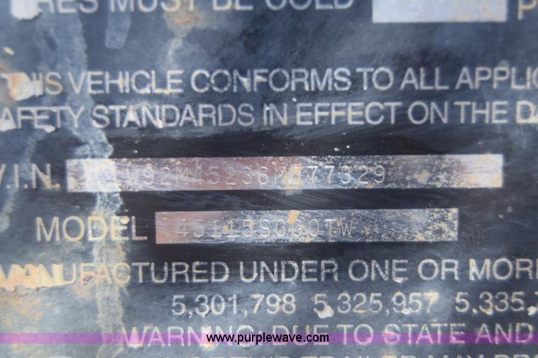 image for item J7926 2006 Wilkens  walking floor trailer