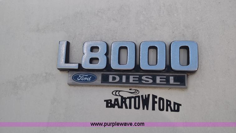 image for item K1020 1994 Ford L8000 vacuum truck