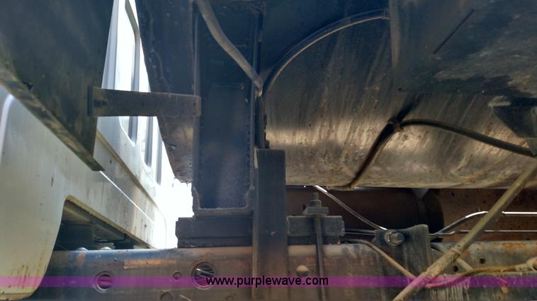 image for item K1021 1985 GMC 7000 oil distributor truck