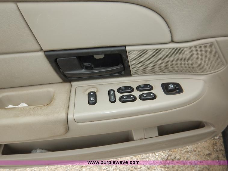 image for item K1526 2007 Ford Crown Victoria Police Interceptor