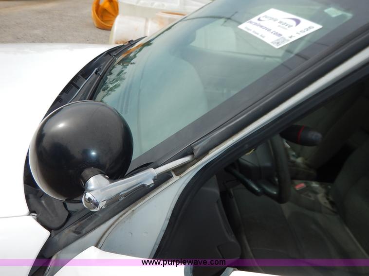 image for item K1526 2007 Ford Crown Victoria Police Interceptor