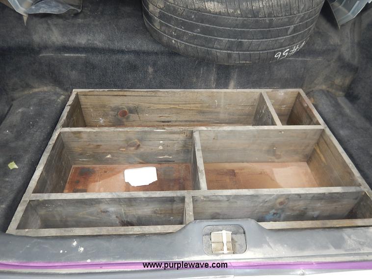 image for item K1526 2007 Ford Crown Victoria Police Interceptor