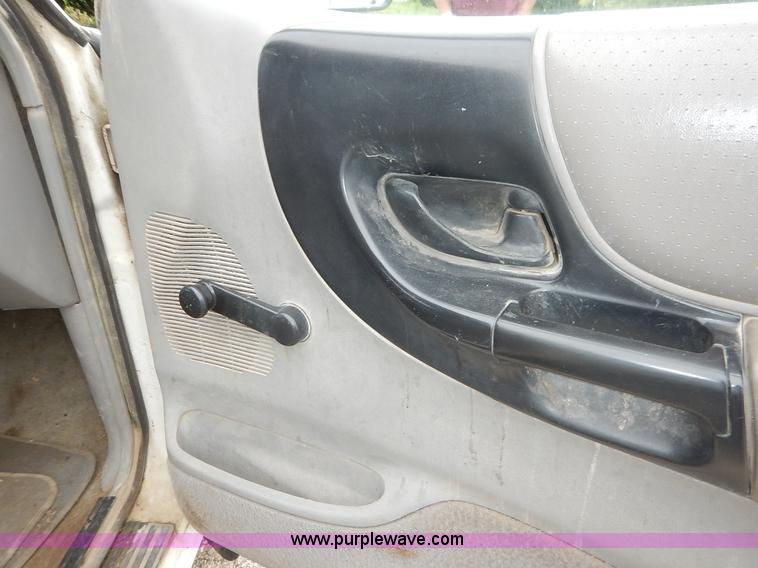 image for item K1527 1997 Ford Ranger XLT SuperCab pickup truck