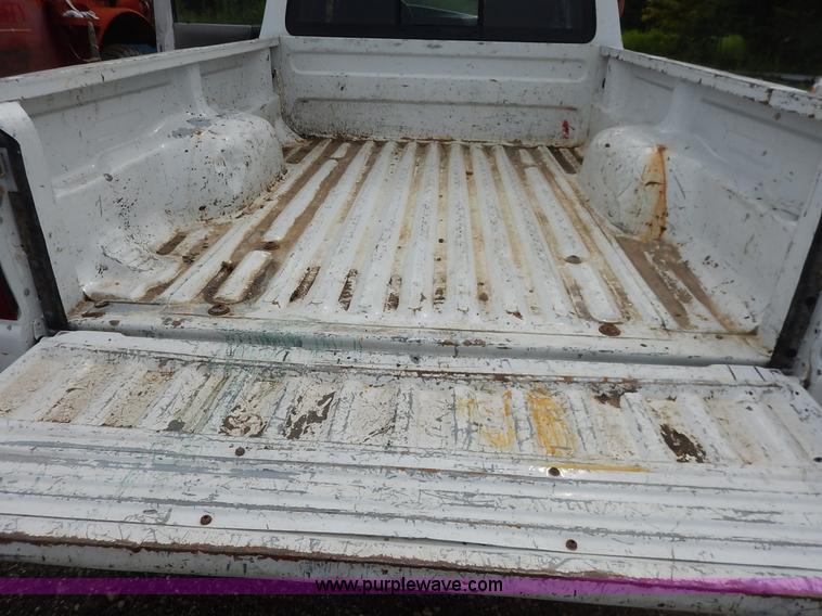 image for item K1527 1997 Ford Ranger XLT SuperCab pickup truck