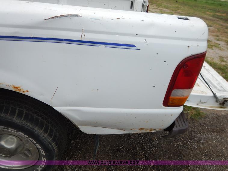 image for item K1527 1997 Ford Ranger XLT SuperCab pickup truck