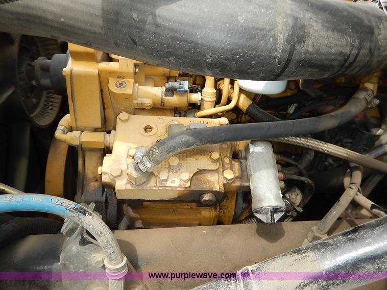 image for item K1528 2002 Freightliner FL70 bucket truck