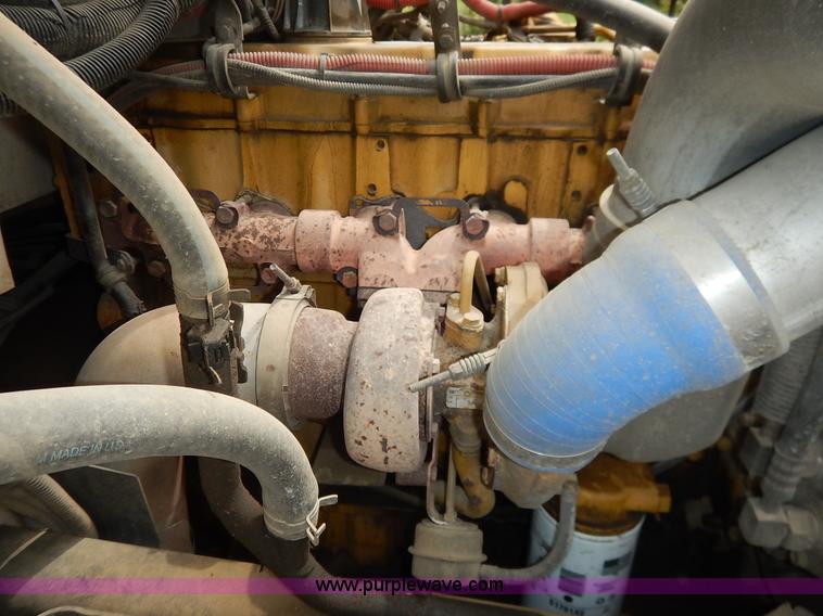 image for item K1528 2002 Freightliner FL70 bucket truck