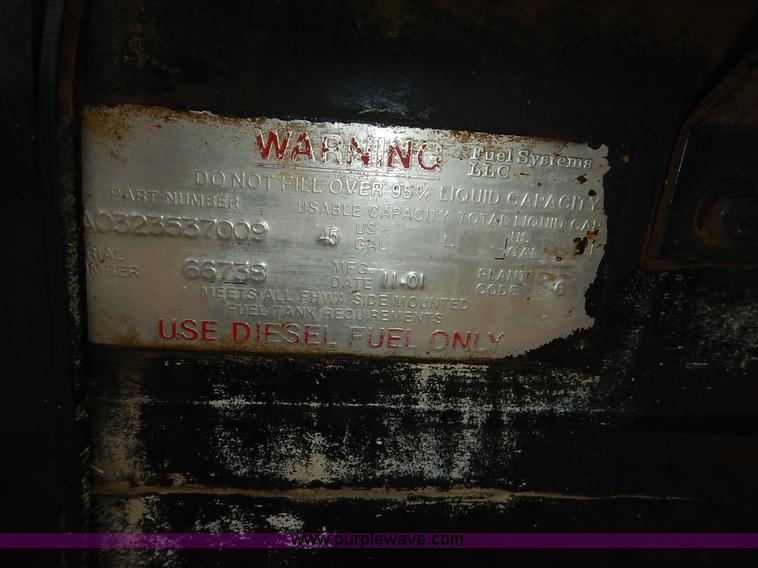 image for item K1528 2002 Freightliner FL70 bucket truck