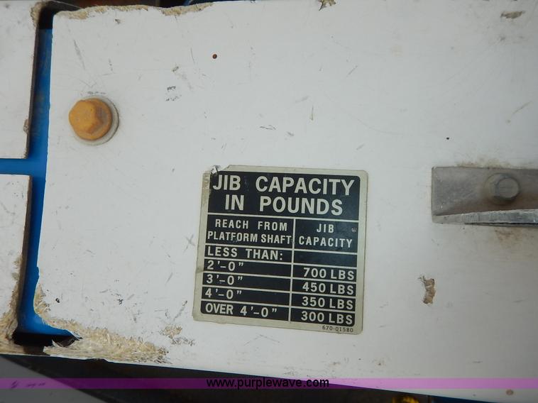 image for item K1528 2002 Freightliner FL70 bucket truck