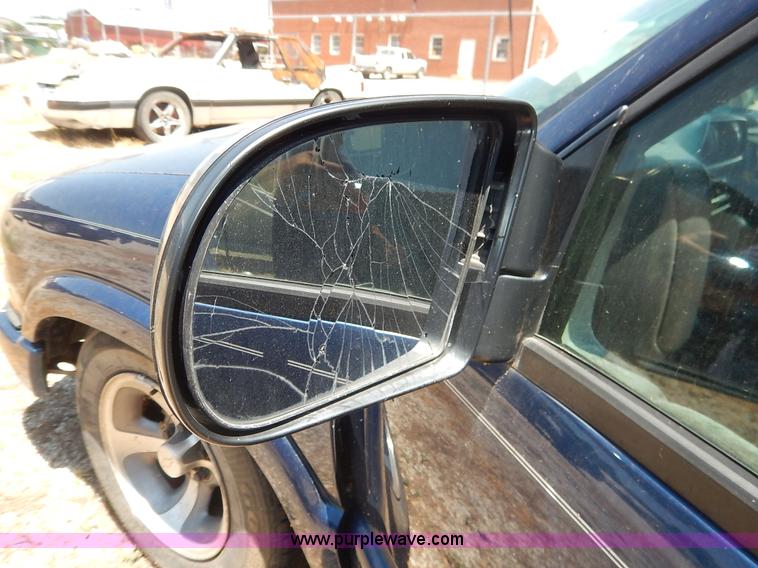 image for item K1550 1998 Chevrolet S10 LS Ext. Cab pickup truck