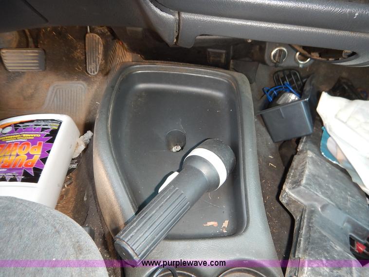 image for item K1550 1998 Chevrolet S10 LS Ext. Cab pickup truck