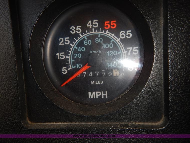 image for item K1584 1989 International S1600 fire rescue truck