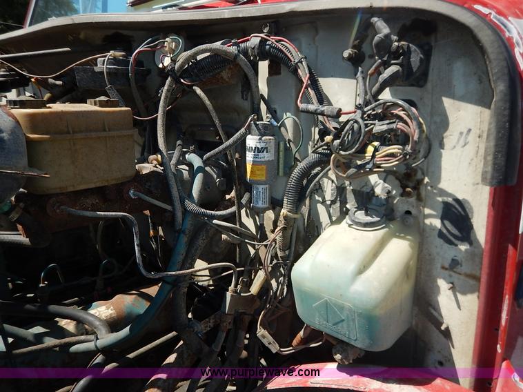 image for item K1584 1989 International S1600 fire rescue truck