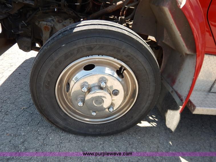 image for item K1584 1989 International S1600 fire rescue truck