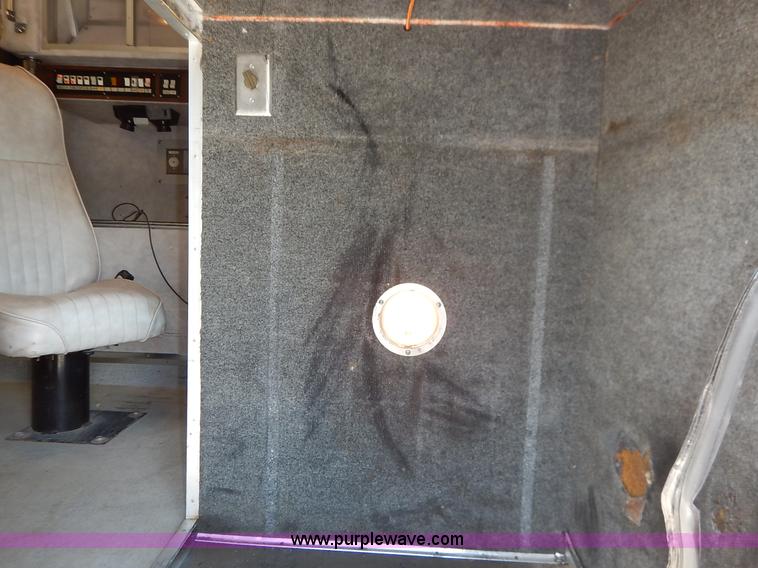 image for item K1584 1989 International S1600 fire rescue truck