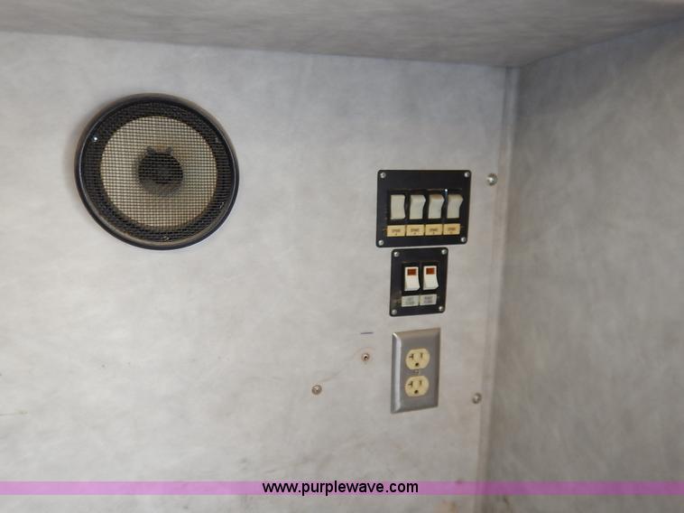 image for item K1584 1989 International S1600 fire rescue truck