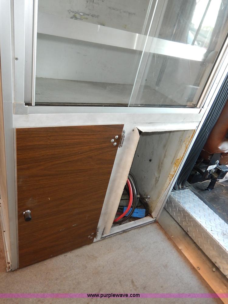 image for item K1584 1989 International S1600 fire rescue truck