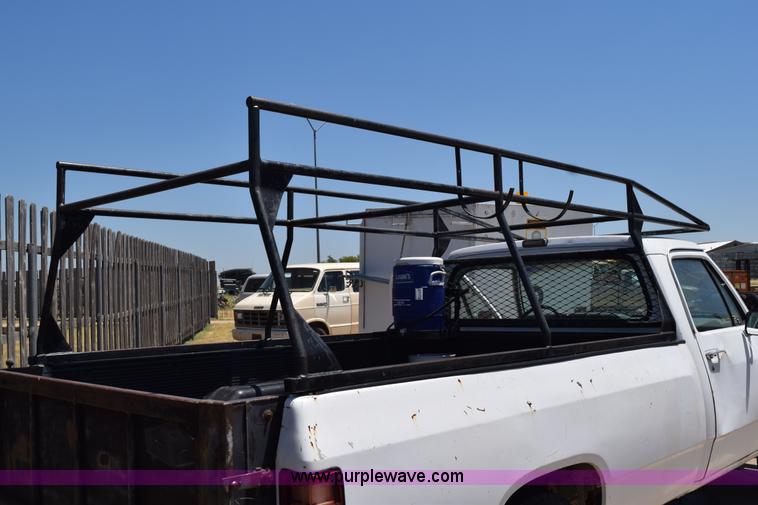 image for item K6175 1988 Dodge D250 pickup truck