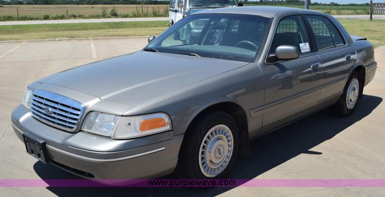 image for item K6176 2000 Ford Crown Victoria Police Interceptor