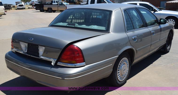image for item K6176 2000 Ford Crown Victoria Police Interceptor