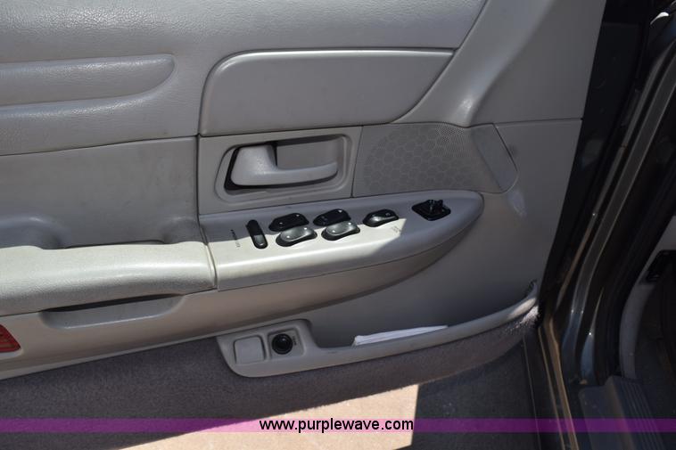 image for item K6176 2000 Ford Crown Victoria Police Interceptor