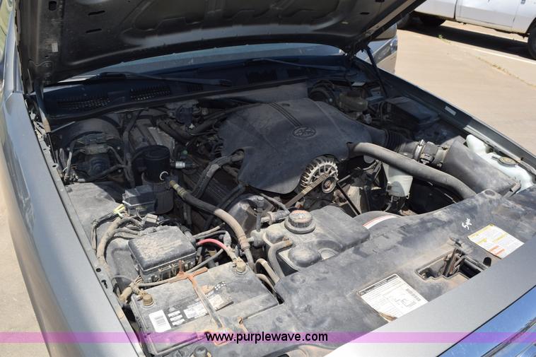 image for item K6176 2000 Ford Crown Victoria Police Interceptor