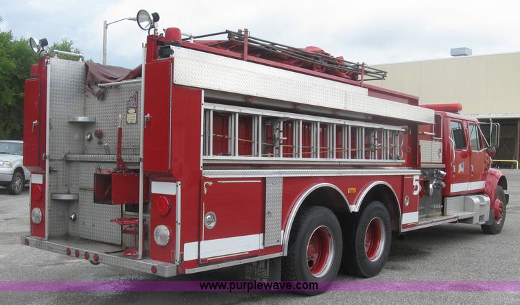 image for item K8714 1995 International 4900 pumper fire truck