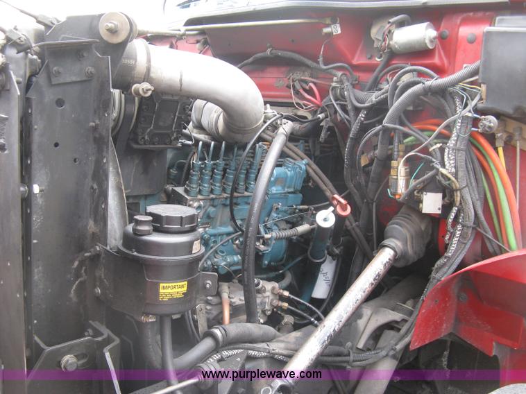 image for item K8714 1995 International 4900 pumper fire truck