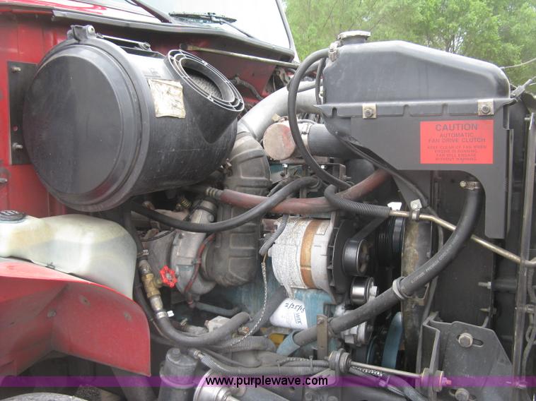 image for item K8714 1995 International 4900 pumper fire truck