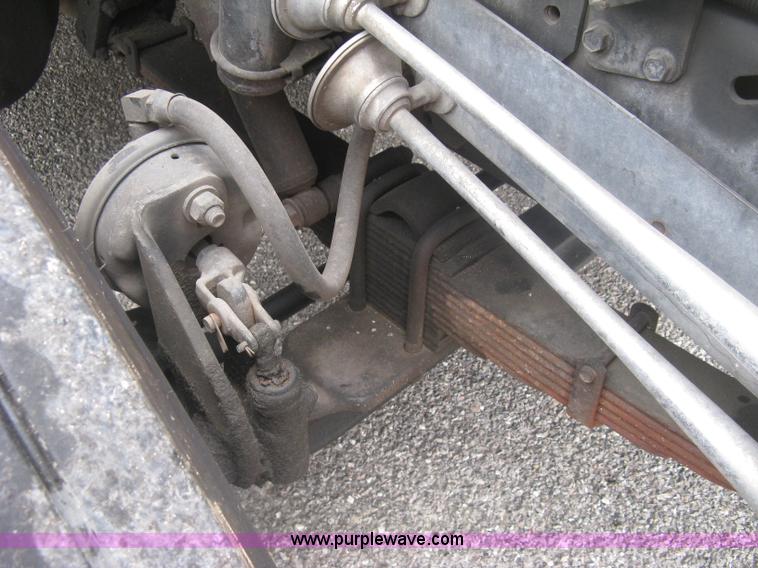 image for item K8714 1995 International 4900 pumper fire truck