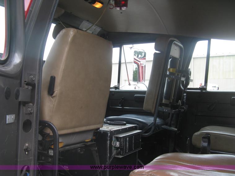 image for item K8714 1995 International 4900 pumper fire truck