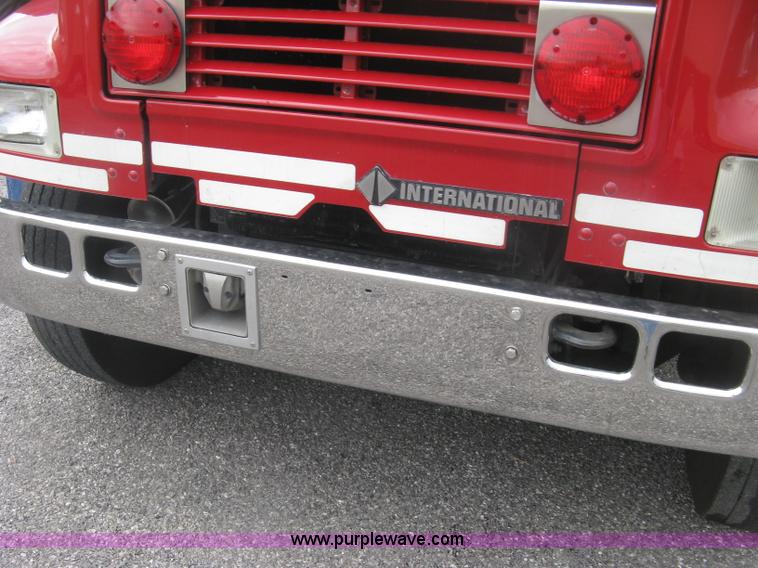 image for item K8714 1995 International 4900 pumper fire truck