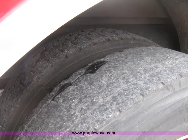 image for item K8714 1995 International 4900 pumper fire truck