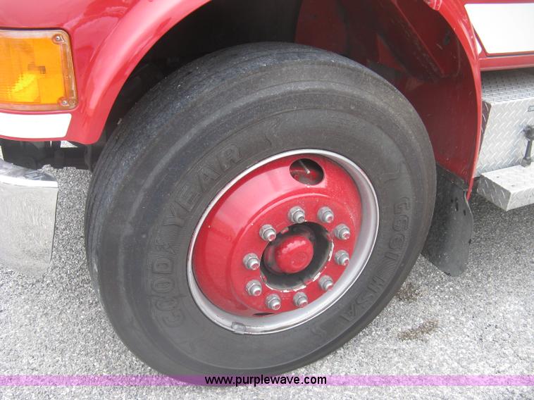 image for item K8714 1995 International 4900 pumper fire truck