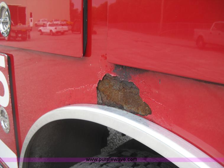 image for item K8714 1995 International 4900 pumper fire truck