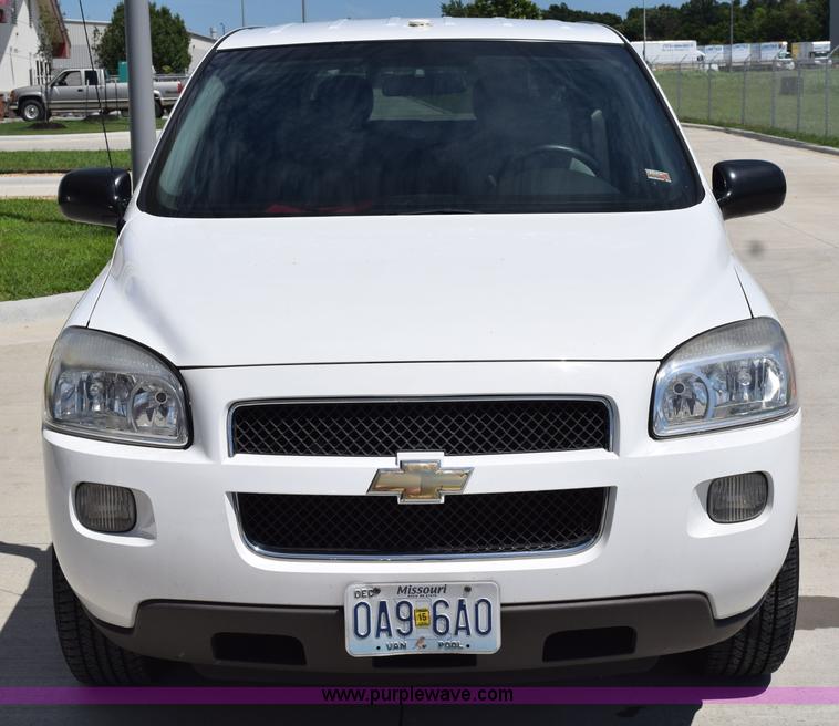 image for item L5750 2008 Chevrolet Uplander van