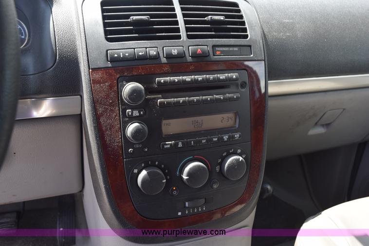 image for item L5750 2008 Chevrolet Uplander van