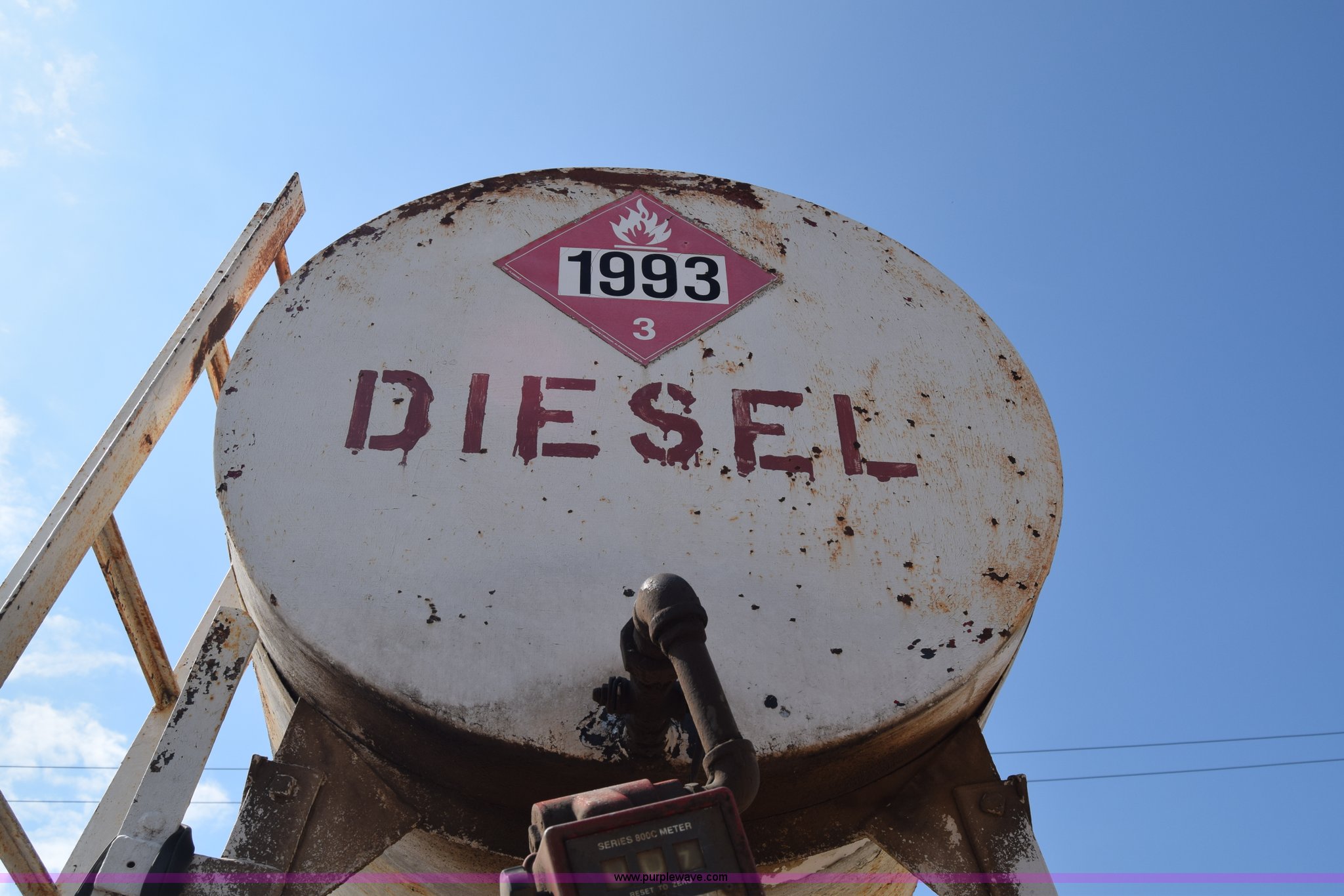 Fuel tank in Lyons, KS Item BN9844 sold Purple Wave