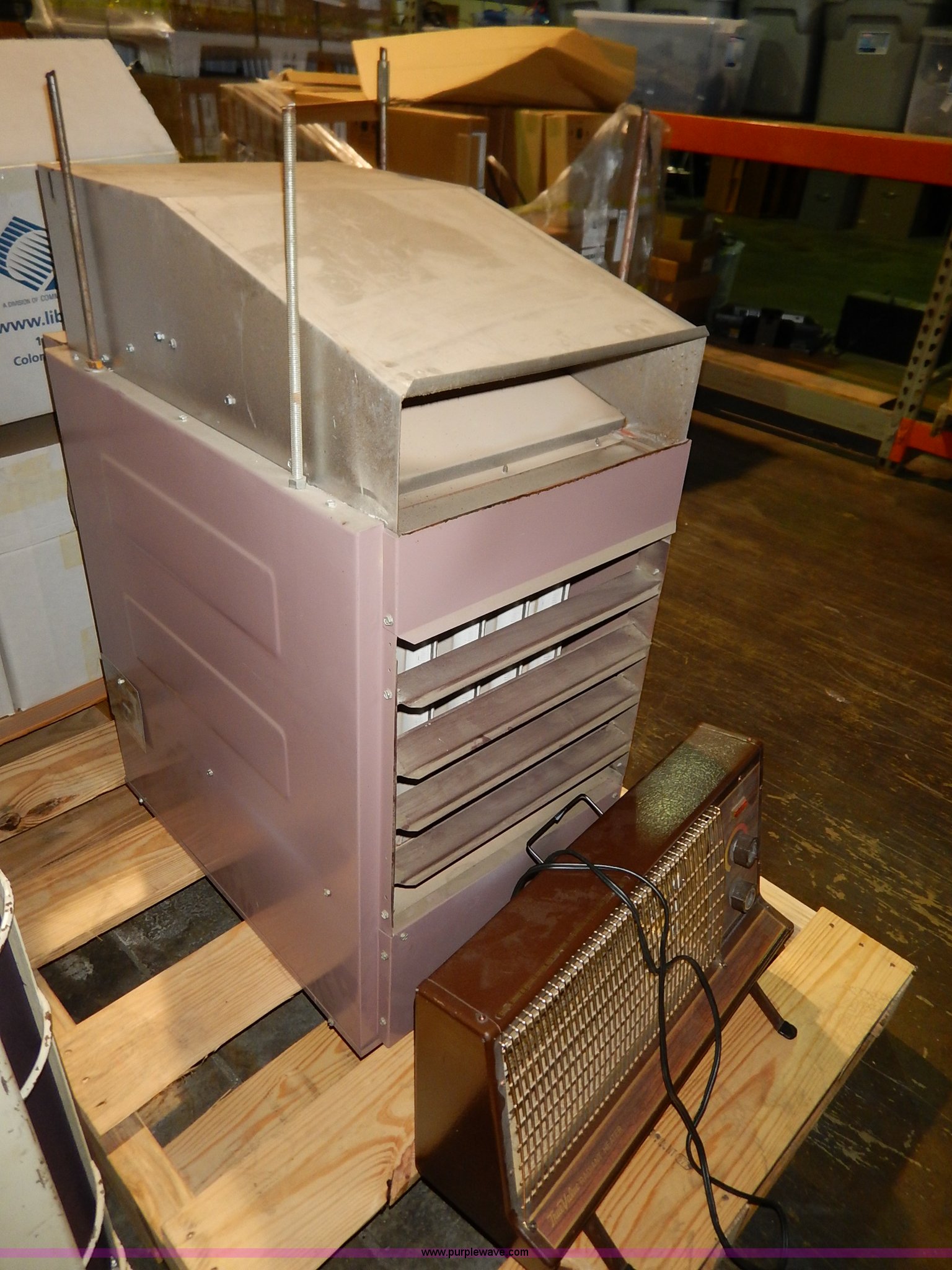 (2) heaters in Junction City, KS Item BO9806 sold Purple Wave