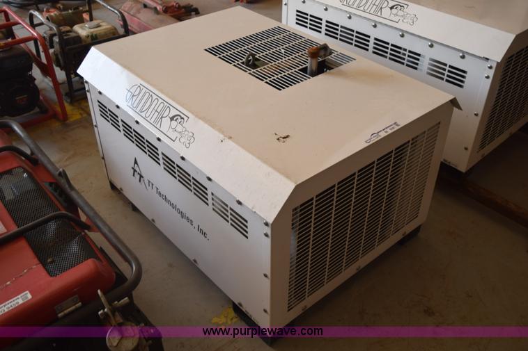 image for item BI9381 Vanair Viper 70 air compressor