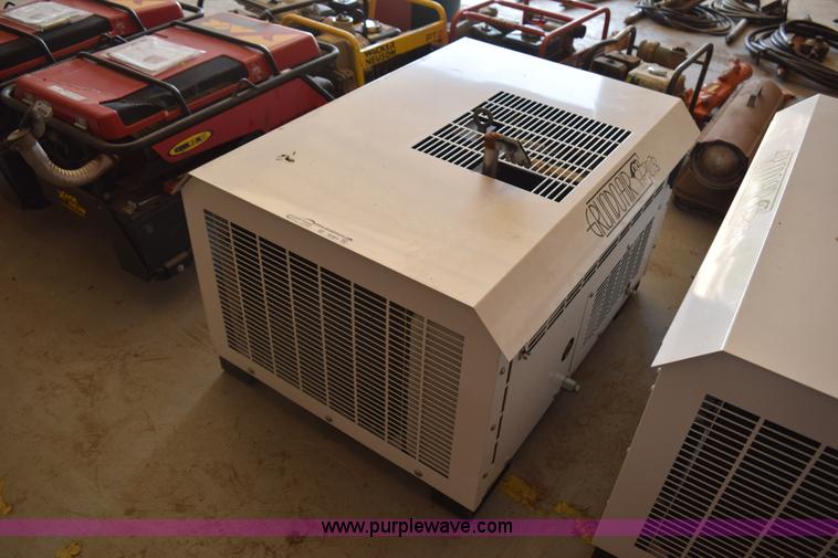 image for item BI9381 Vanair Viper 70 air compressor