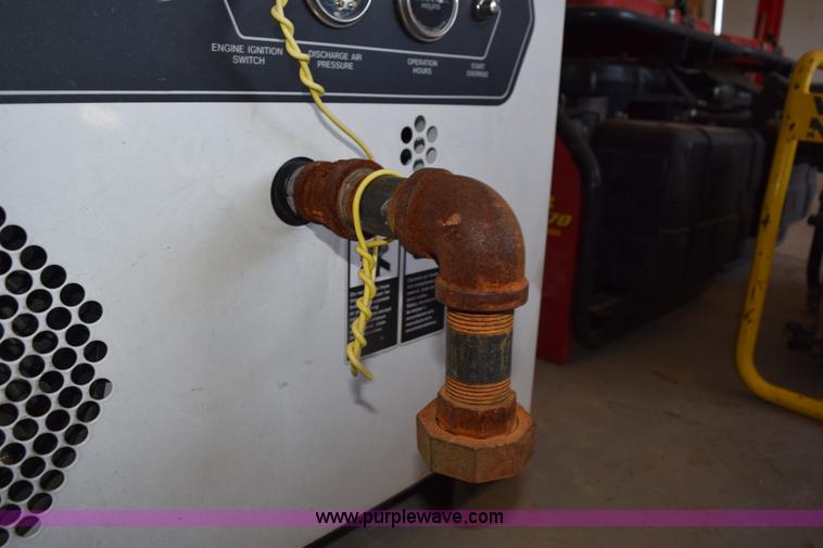 image for item BI9381 Vanair Viper 70 air compressor