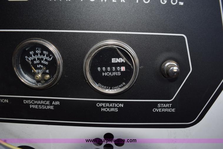 image for item BI9381 Vanair Viper 70 air compressor