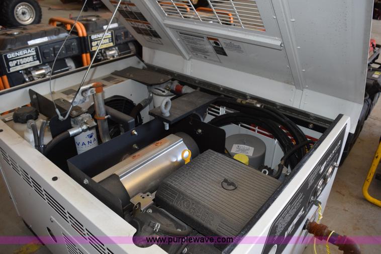 image for item BI9381 Vanair Viper 70 air compressor