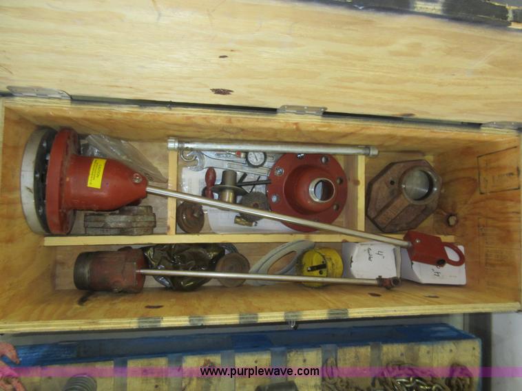 image for item BK9732 Assorted TD Williamson tapping equipment