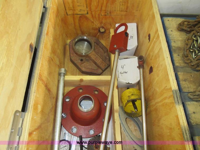 image for item BK9732 Assorted TD Williamson tapping equipment