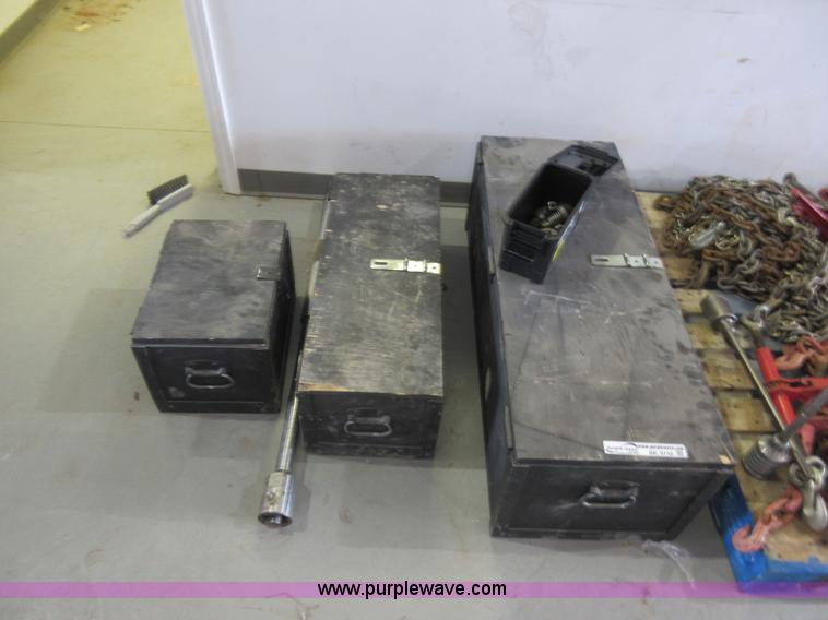 image for item BK9732 Assorted TD Williamson tapping equipment