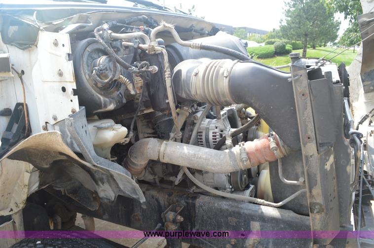 image for item BM9328 2005 Ford F750 Super Duty dump truck