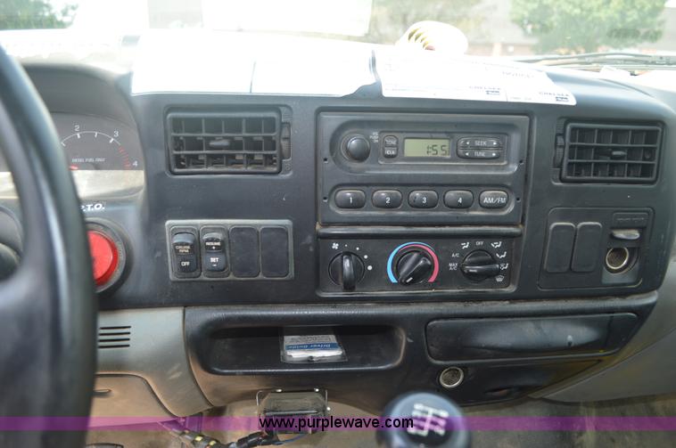 image for item BM9328 2005 Ford F750 Super Duty dump truck